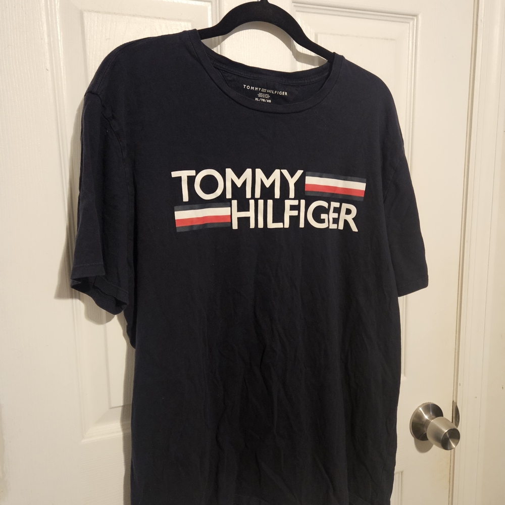 Bundle 5 Items For $25 - Tommy Hilfiger Navy T-Shirt